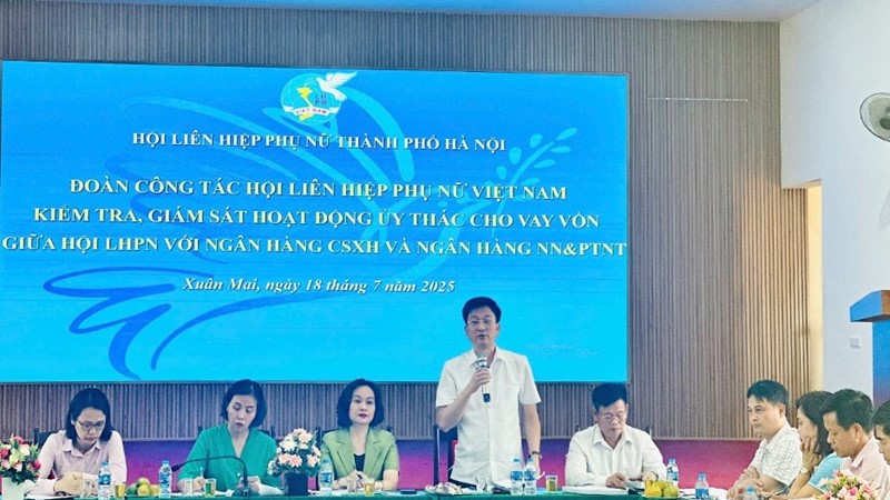 Đoàn công tác kiểm tra, giám sát hoạt động ủy thác cho vay vốn tại xã Xuân Mai