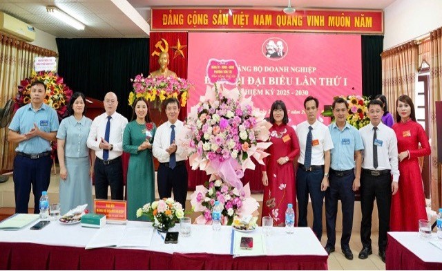 Đảng bộ Doanh nghiệp phường Sơn Tây: Phấn đấu doanh thu hàng năm tăng bình quân 7,5% trở lên