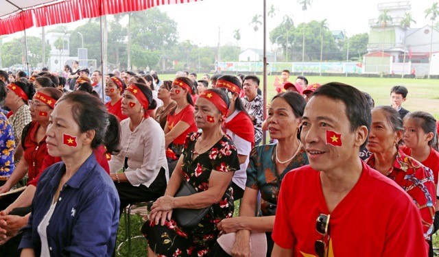 Rộn ràng không khí Tết Độc lập ở xã Đoài Phương
