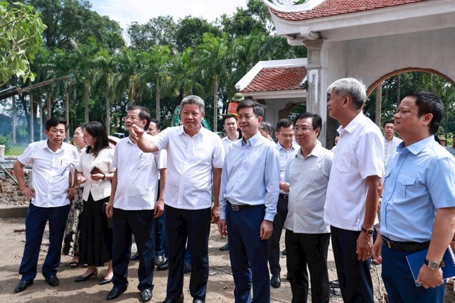 Kiểm tra tiến độ Dự án Khu lưu niệm Trưởng ban Thường trực Quốc hội Bùi Bằng Đoàn