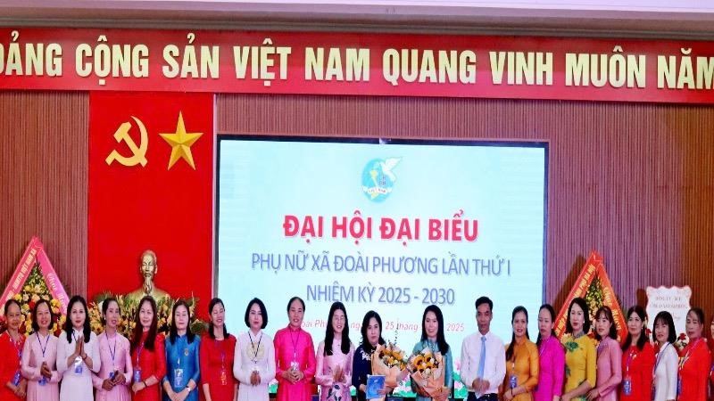Phụ nữ Đoài Phương đoàn kết, sáng tạo, góp phần xây dựng quê hương giàu đẹp, văn minh
