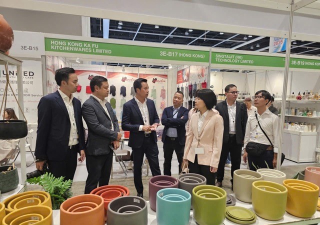 Gần 20 doanh nghiệp Hà Nội tham dự Hội chợ quốc tế hàng thủ công mỹ nghệ tại Hồng Kông