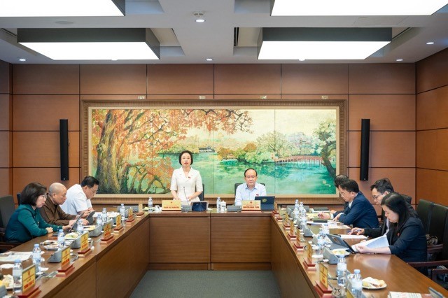 Ủng hộ viên chức được góp vốn, tham gia điều hành doanh nghiệp trong một số trường hợp