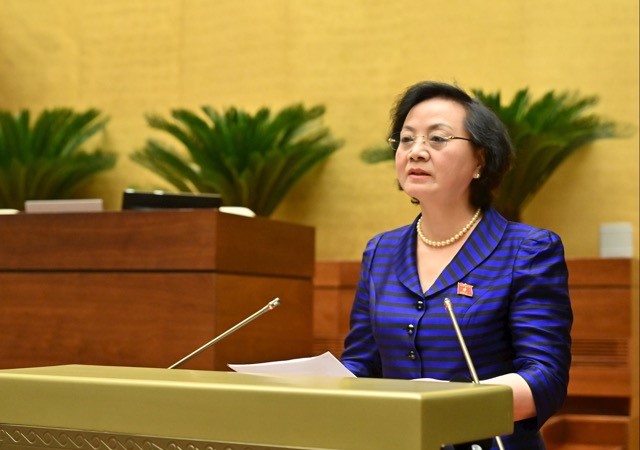 Đề xuất viên chức được ký kết hợp đồng lao động hoặc hợp đồng dịch vụ khác 