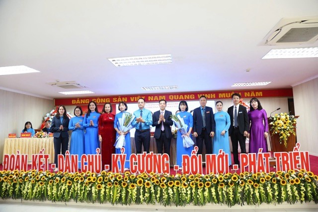 Công đoàn phường Dương Nội phát huy vai trò bảo vệ quyền và lợi ích hợp pháp, chính đáng của người lao động