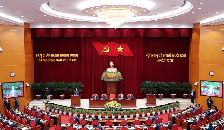 Thông cáo báo chí về ngày làm việc thứ nhất Hội nghị Trung ương 14 khóa XIII