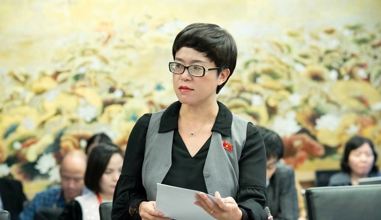 Đề nghị Chính phủ giao Bộ GD&ĐT xây dựng bộ sách giáo khoa điện tử 