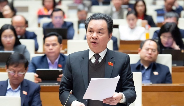 Phải có đội ngũ giáo viên tốt, đặc biệt coi trọng danh dự nghề nghiệp