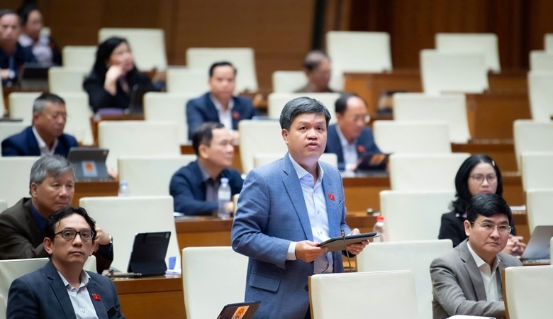 Đề nghị bổ sung chính sách vượt trội thu hút nhân tài các ngành then chốt, chiến lược 