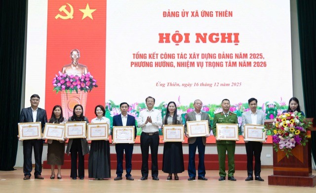 Đảng bộ xã Ứng Thiên đổi mới phương thức lãnh đạo, hướng tới phát triển bền vững