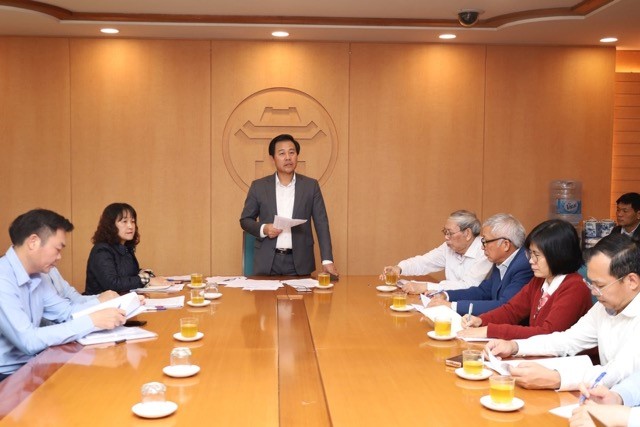 Hà Nội tăng cường giải pháp kiểm soát phát thải, thúc đẩy chuyển đổi giao thông xanh