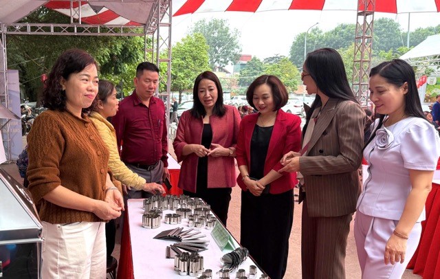 Hội LHPN TP Hà Nội đẩy mạnh ứng dụng mạng xã hội hỗ trợ phụ nữ khởi nghiệp