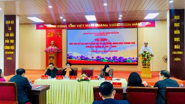 Cử tri tổ đại biểu 19 kiến nghị thành phố đẩy nhanh tiến độ các tuyến đường giao thông