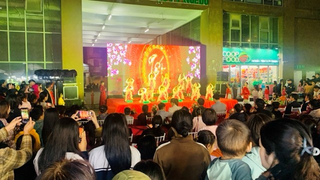 Đêm văn nghệ “Mừng Đảng, Mừng Xuân” gắn kết cộng đồng tại Phú Lương