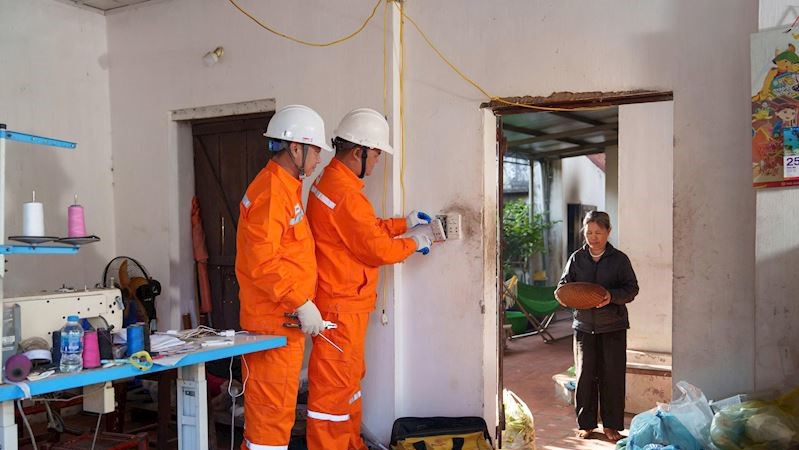 EVNHANOI khuyến cáo bảo đảm an toàn điện, phòng chống cháy nổ dịp lễ, Tết Bính Ngọ