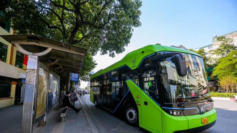 Từ năm 2025, 100% xe buýt thay thế, đầu tư mới sử dụng năng lượng xanh