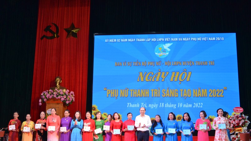  Sôi động Ngày hội “Phụ nữ Thanh Trì sáng tạo”