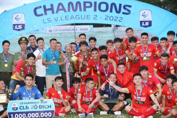 Tiếp nối truyền thống  tượng đài của bóng đá Việt Nam