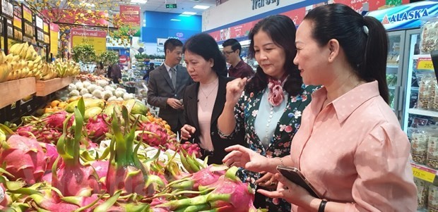 Rộn ràng không khí đón Xuân: Không để thiếu hàng phục vụ Tết