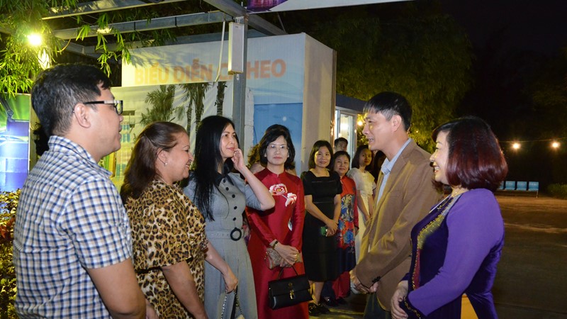 Hội LHPN Hà Nội đón tiếp trọng thị Đoàn đại biểu cấp cao Hội LHPN Cu Ba 