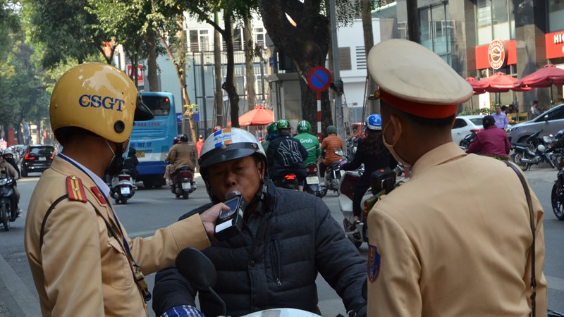 Chi tiết mức xử phạt vi phạm nồng độ cồn với ô tô, xe máy và xe đạp