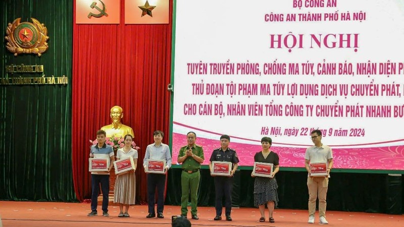 Tuyên truyền phòng, chống ma túy, nhận diện phương thức, thủ đoạn lợi dụng dịch vụ chuyển phát