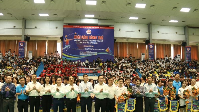 Khai mạc Giải cầu lông trẻ tranh Cúp Báo Tuổi trẻ Thủ đô 2024