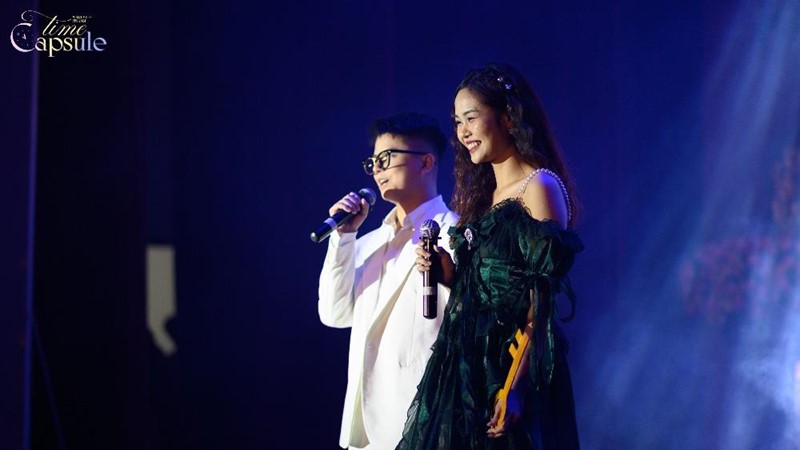 Hòa mình cùng những điệu múa Lào tại đêm nhạc “FPS 2024 – Time Capsule”