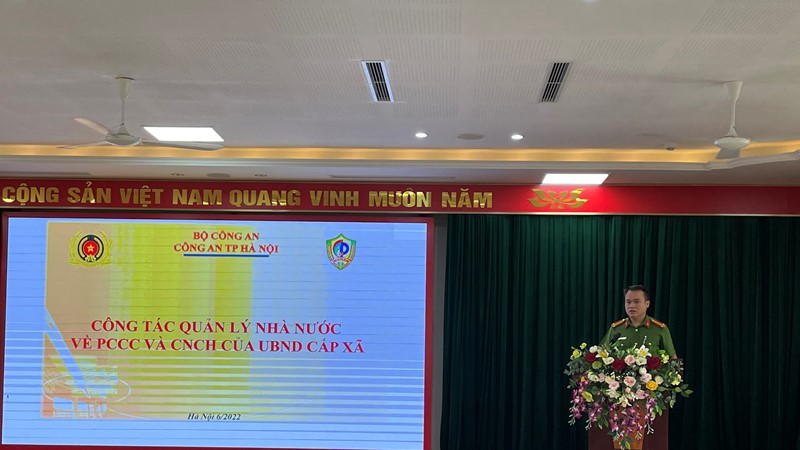  Hướng dẫn UBND và công an xã thực hiện công tác quản lý nhà nước về phòng cháy chữa cháy