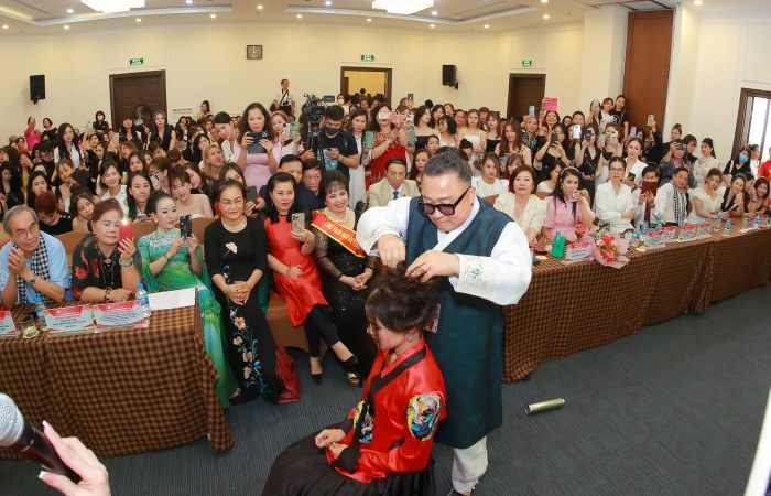 Kỷ niệm 30 năm quan hệ ngoại giao Việt – Hàn: Giao lưu tay nghề làm đẹp của các chuyên gia