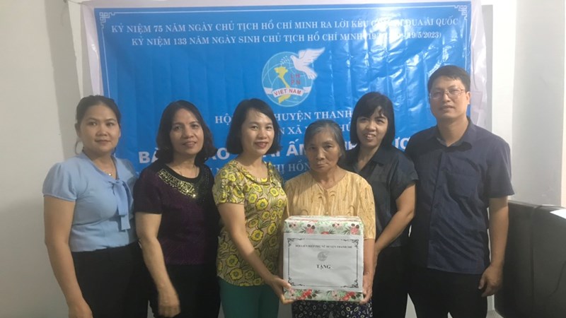 Hội LHPN huyện Thanh Trì: Bàn giao mái ấm tình thương cho phụ nữ khó khăn