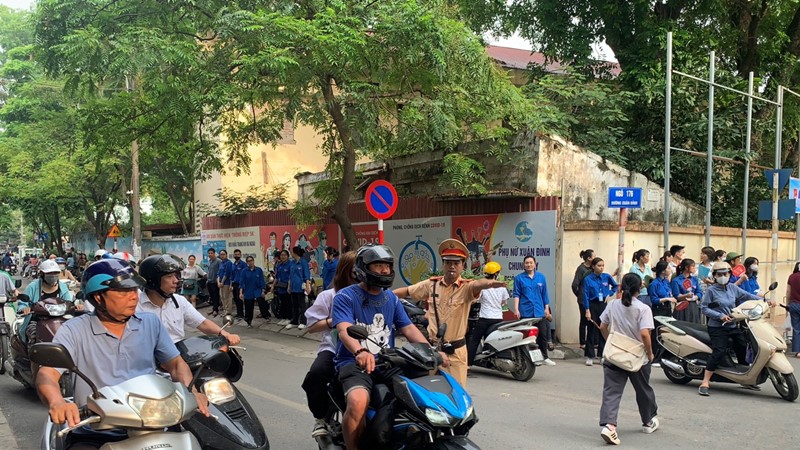 Tình hình an toàn giao thông được bảo đảm, không thí sinh nào đến muộn điểm thi
