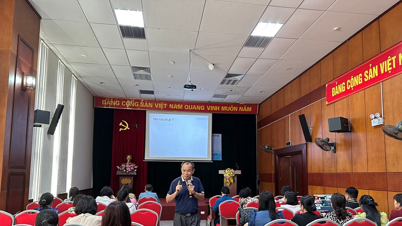 Hội LHPN TP Hà Nội: Tập huấn về tình hình tội phạm về ma tuý cho các cán bộ Hội Phụ nữ