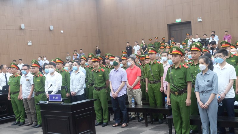 Hôm nay, xét xử 54 bị cáo trong vụ chuyến bay giải cứu