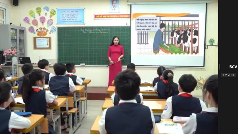 Quận Ba Đình: Các giáo viên tham dự tập huấn môn Toán lớp 4 - bộ sách Cánh diều