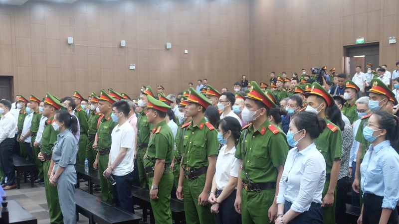 Xét xử vụ án “Chuyến bay giải cứu”: Tòa án lương tâm sẽ phán xét bị cáo suốt cuộc đời