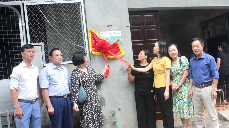 Chung tay giúp hội viên làng chài Vạn Vỹ có nhà để ở trên đất liền