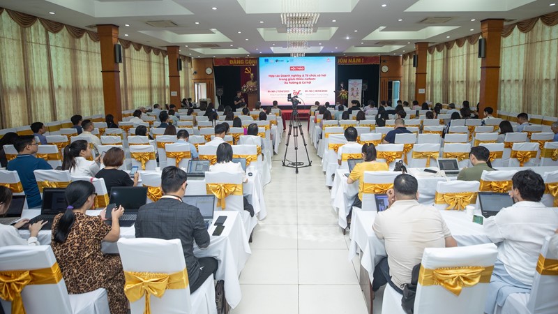 Thúc đẩy sự hợp tác giữ doanh nghiệp và tổ chức xã hội về bảo vệ môi trường và giảm thiểu carbon
