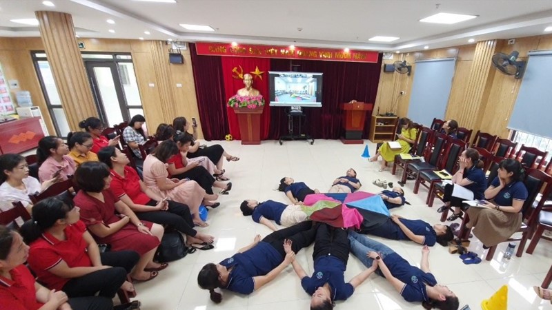 Quận Ba Đình: Tập huấn phương pháp giáo dục tiên tiến chuyên đề “Vận động sáng tạo” 