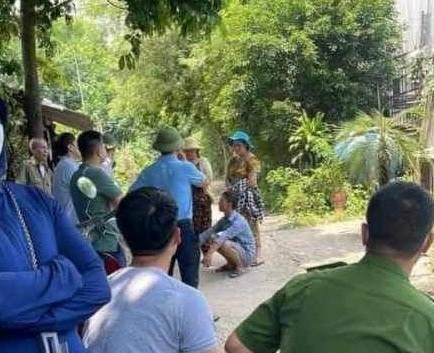 Hà Nội: 4 người trong gia đình tử vong bất thường