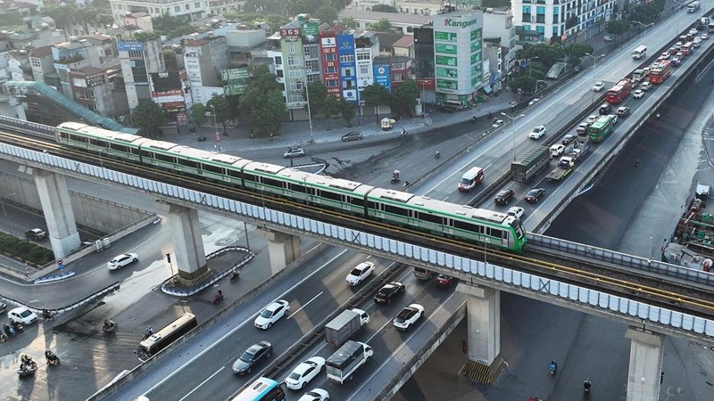 Ùn ứ nhiều  tuyến phố hướng ngoại thành trong ngày đầu nghỉ lễ