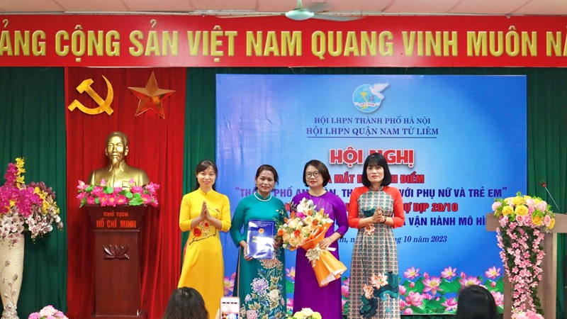 Ra mắt mô hình điểm “Thành phố an toàn, thân thiện với phụ nữ và trẻ em” tại phường Mỹ Đình 1