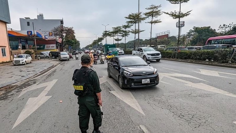 Tạm giữ 12 xe ô tô khi lái xe vi phạm nồng độ cồn trong dịp Tết Nguyên đán