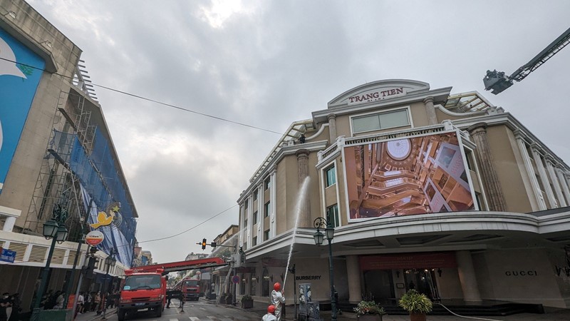 Hà Nội: Diễn tập cứu hộ hơn trăm người mắc kẹt trong rạp chiếu phim