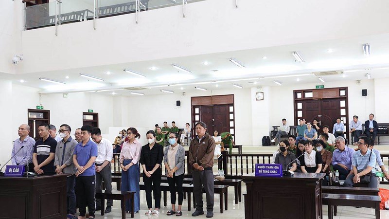 Xét xử đại án Việt Á: Thêm một người được miễn trách nhiệm hình sự