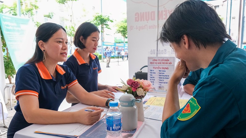 Hơn 2.000 vị trí việc làm với lương hấp dẫn cho  sinh viên, người lao động