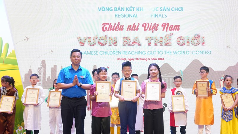 Thiếu nhi Hà Nội tranh tài ở sân chơi “Thiếu nhi Việt Nam - Vươn ra thế giới”