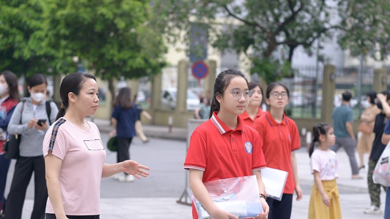 Từ 1/6, thí sinh bắt đầu bước vào cuộc đua tuyển sinh lớp 10 chuyên tại Hà Nội