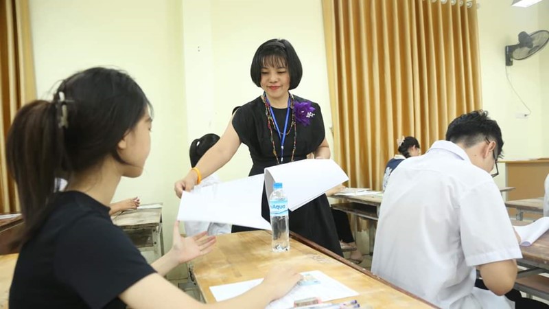  2 thí sinh vi phạm quy chế trong buổi thi Ngữ văn
