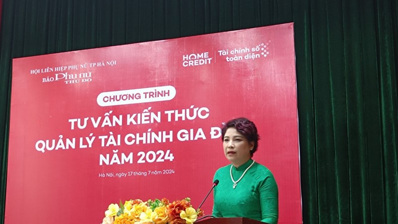 Báo Phụ nữ Thủ đô tổ chức tư vấn kiến thức tài chính gia đình cho hội viên, phụ nữ